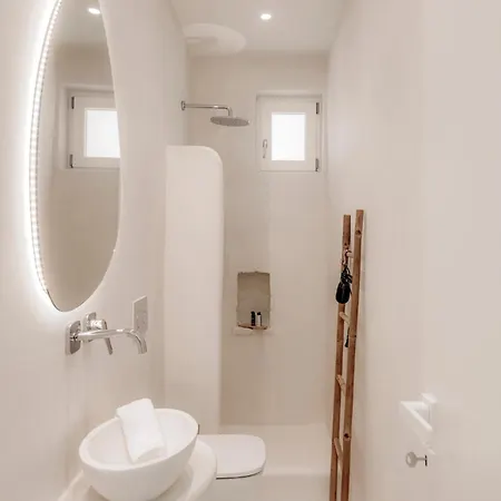 White Syros * Ermoupoli