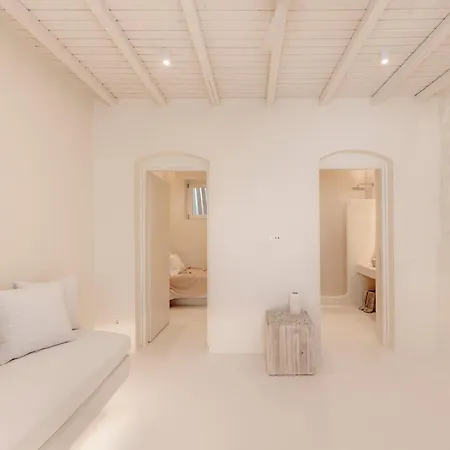 White Syros