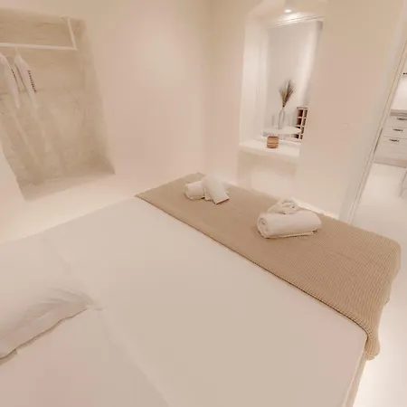 White Syros Ermoupoli