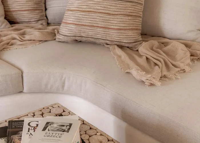 White Syros Lejlighed