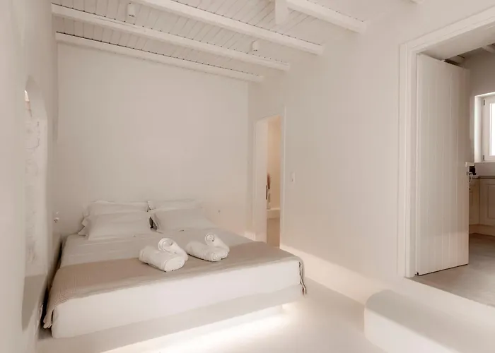 White Syros Lejlighed