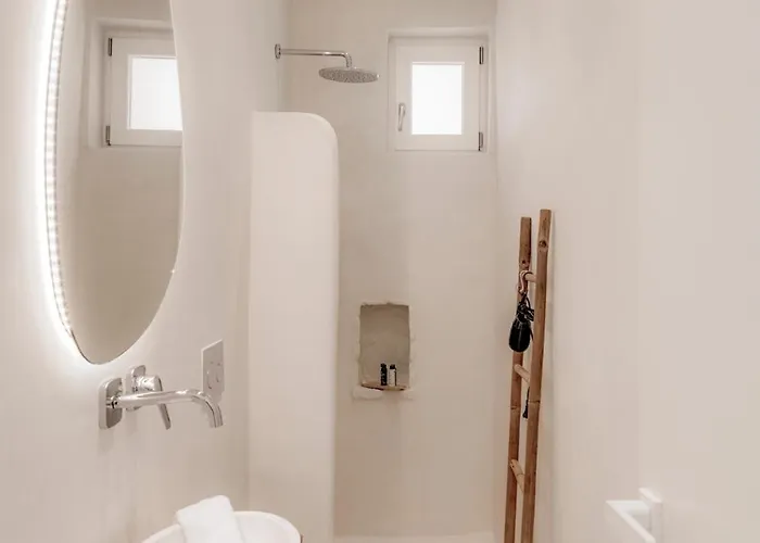 White Syros * Ermoupoli