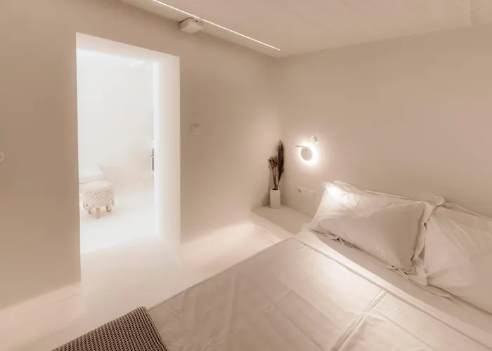 White Syros Ermoupoli