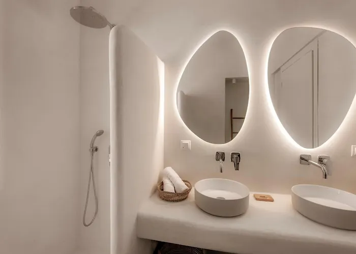 White Syros Ermoupoli